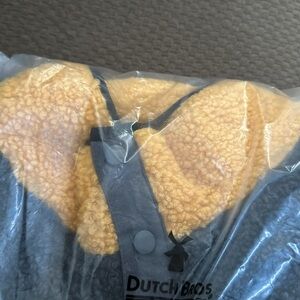 Dutch Bros Fleece Jacket Large NEW